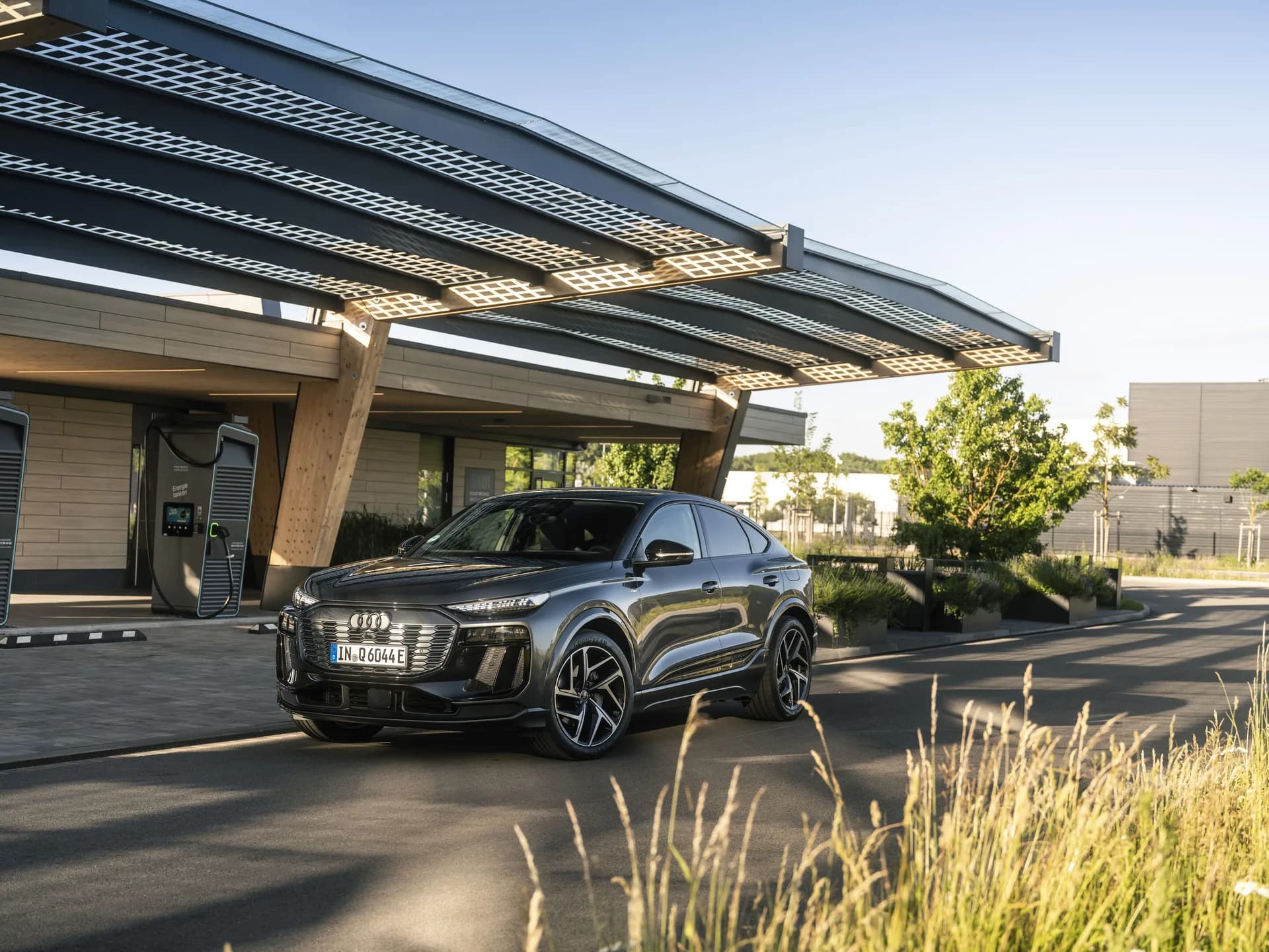 Audi Q6 Sportback e-tron 2026