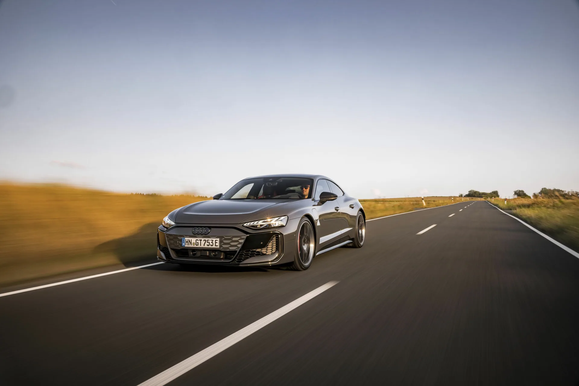 Audi RS e-tron GT 2024