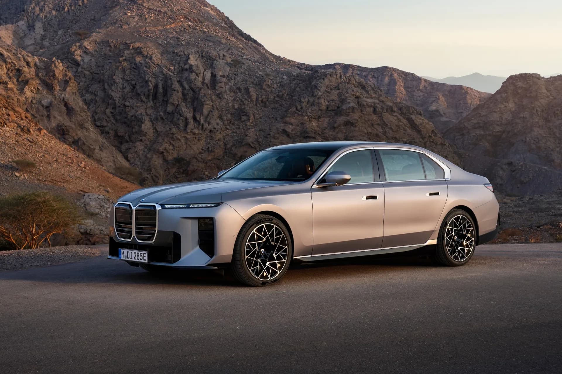 BMW i7 2024