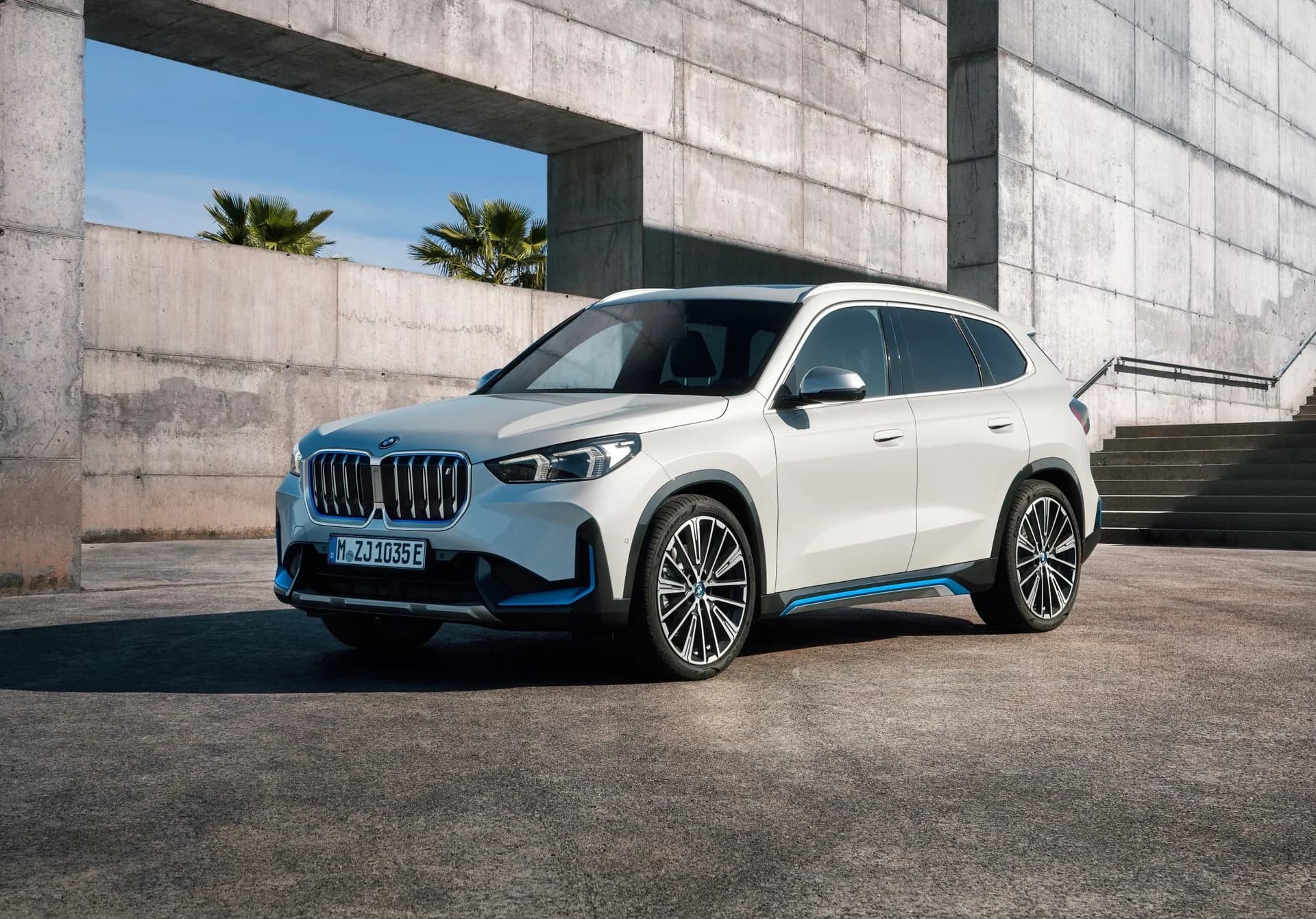 BMW iX1 2026