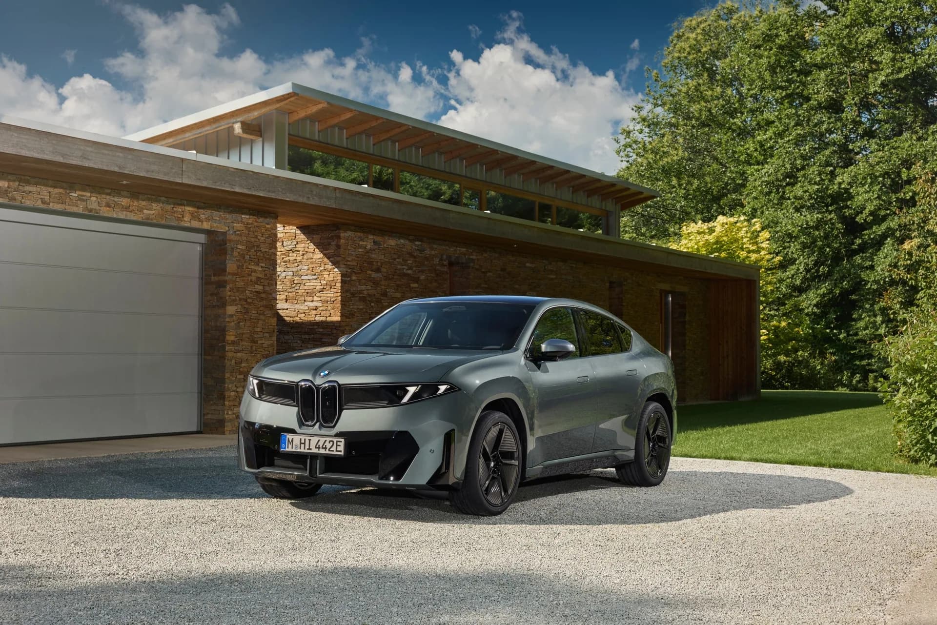 BMW iX4 2026