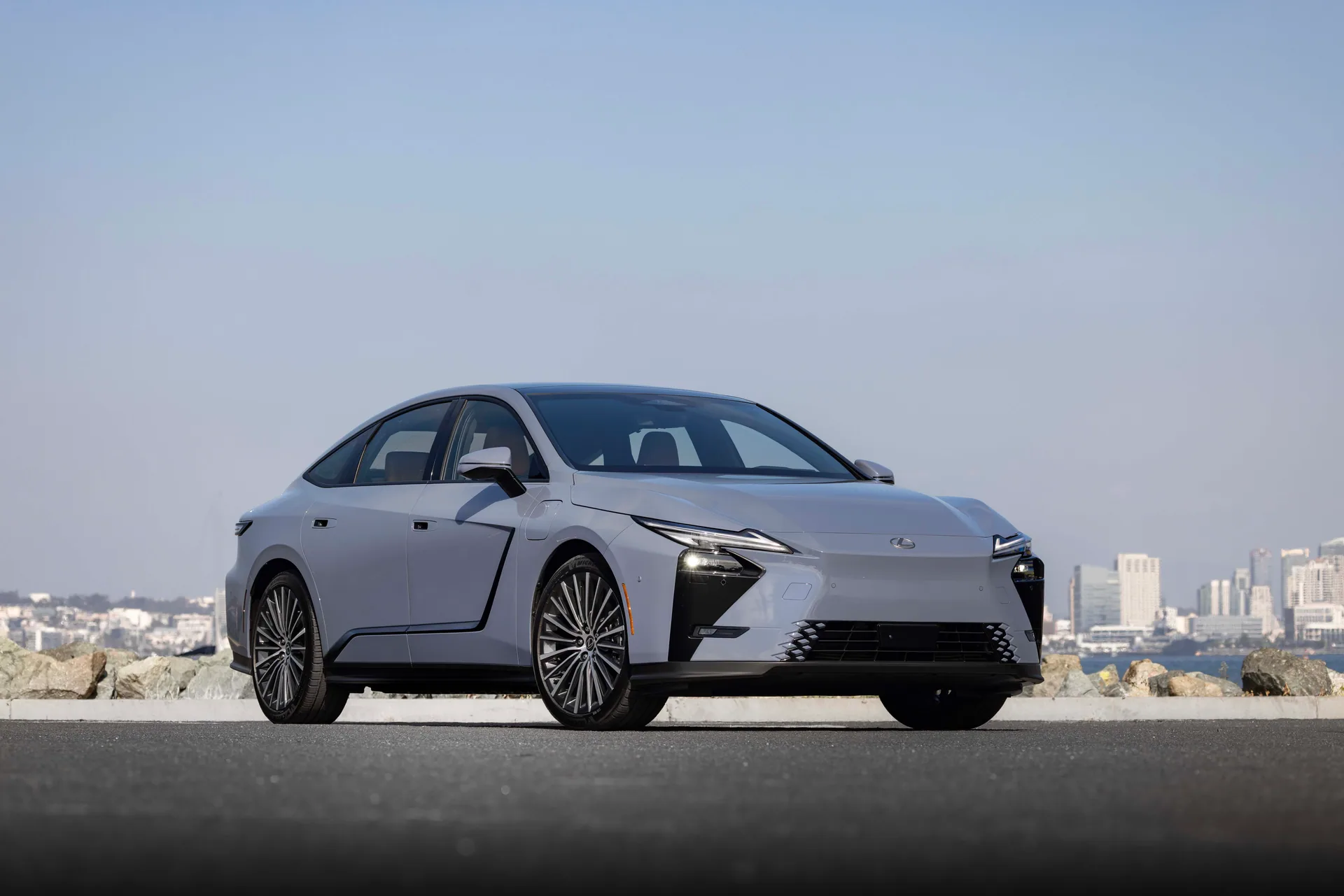 Lexus ES 2026
