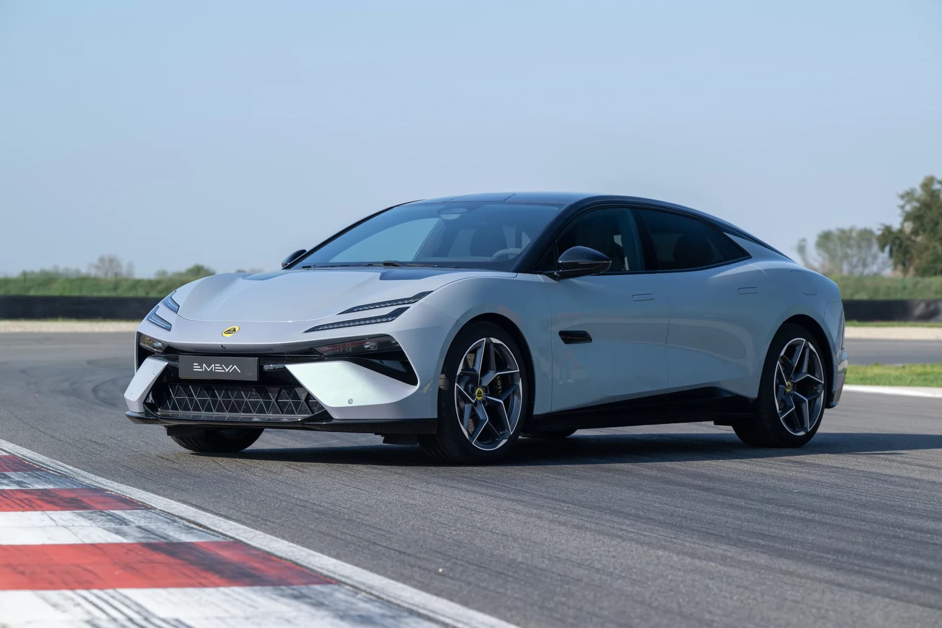 Lotus Emeya 2026