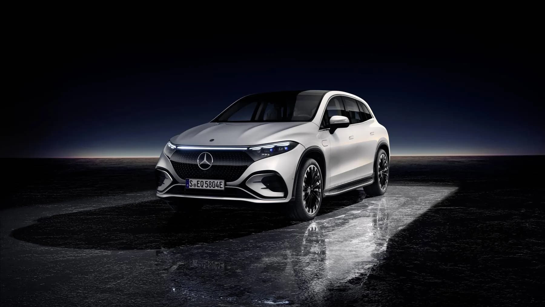 Mercedes-Benz EQS SUV 2026