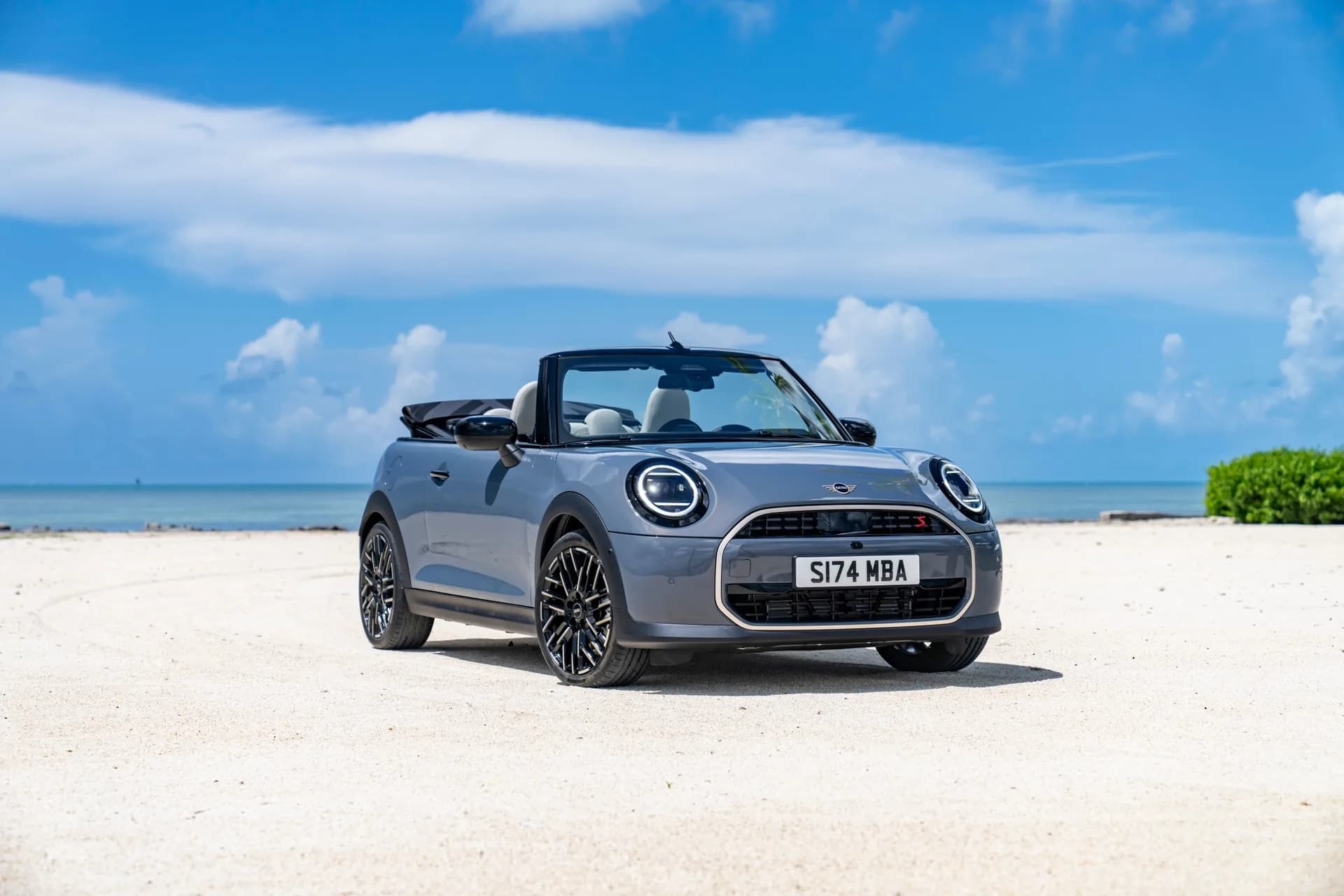 MINI Cooper Cabrio 2026