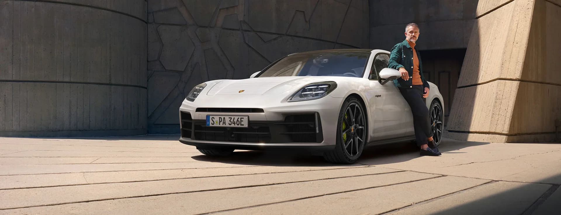 Porsche Panamera 4 E-Hybrid 2026