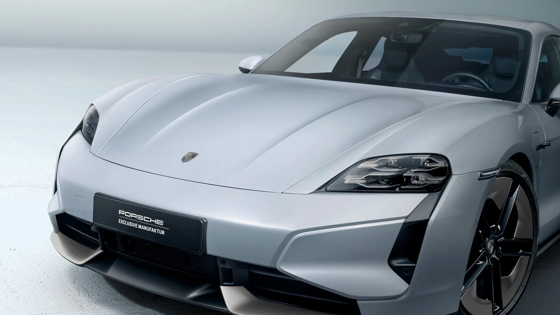 Porsche Taycan Turbo S 2024