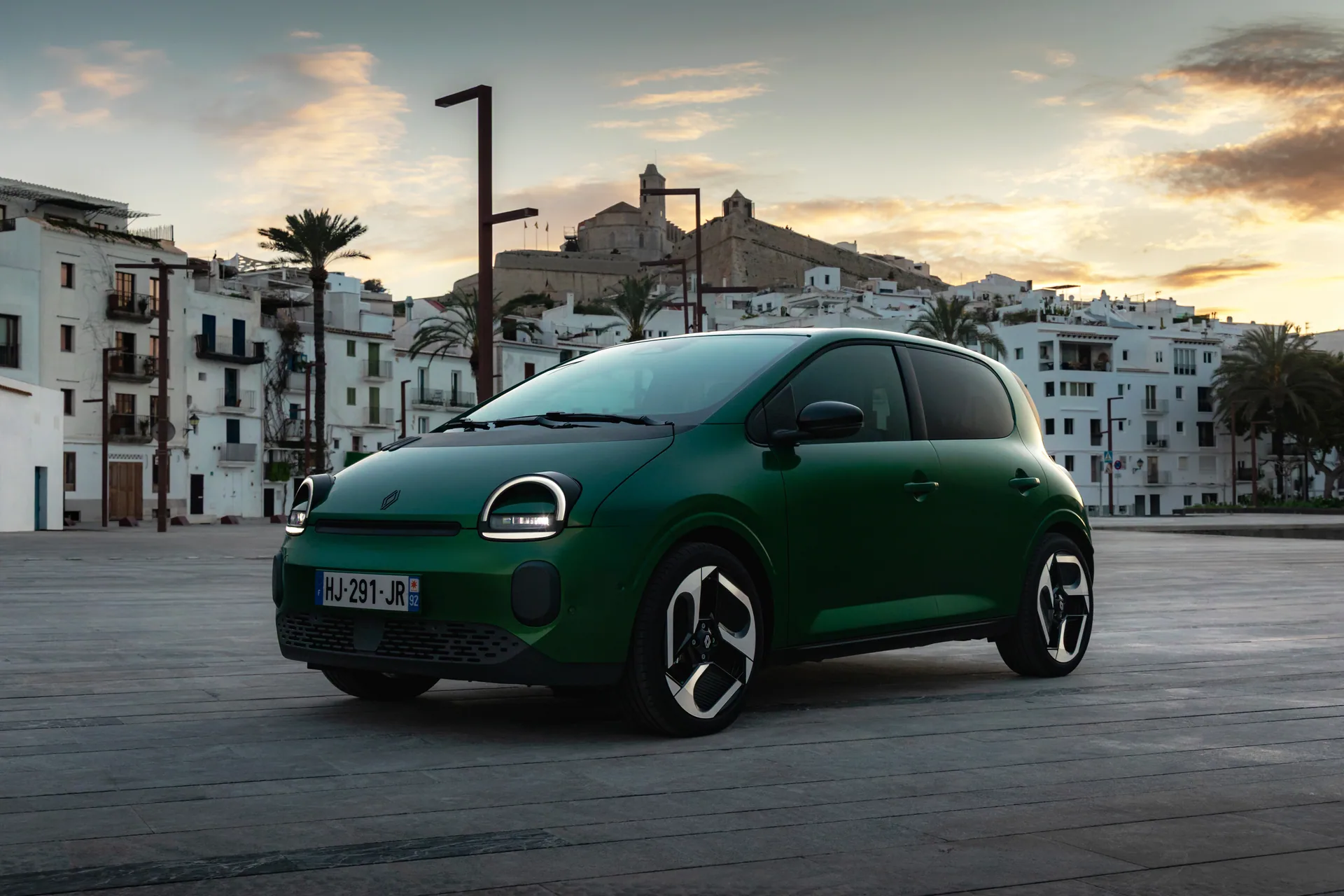 Renault Twingo E-Tech electric 2026
