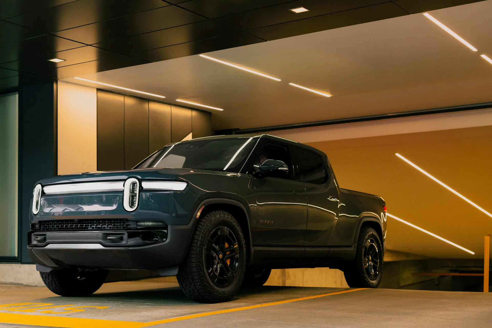 Rivian R1T 2024