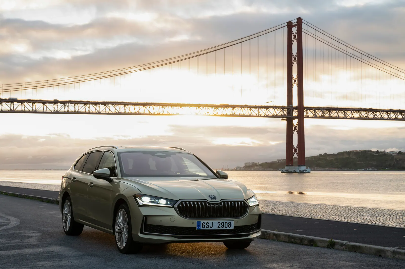 Skoda Superb 2026