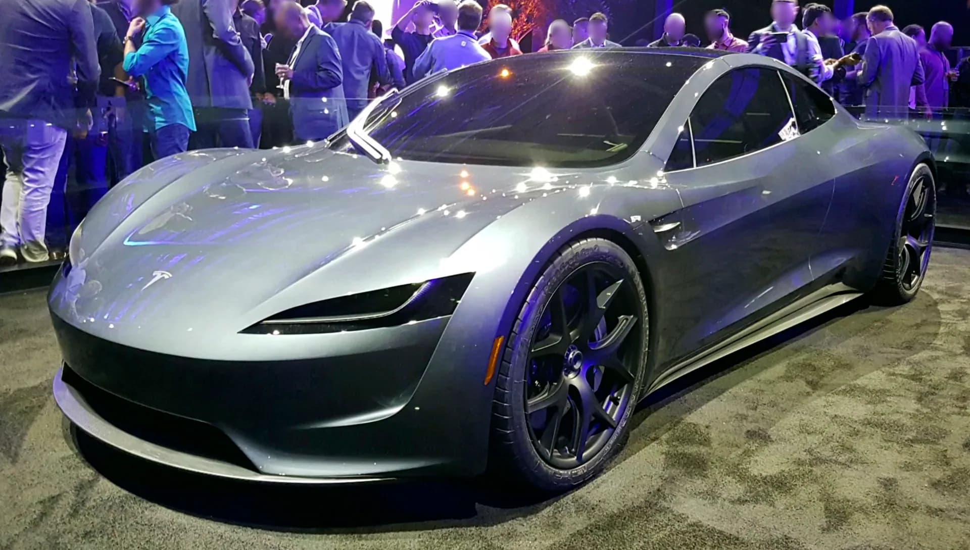 Tesla Roadster 2026