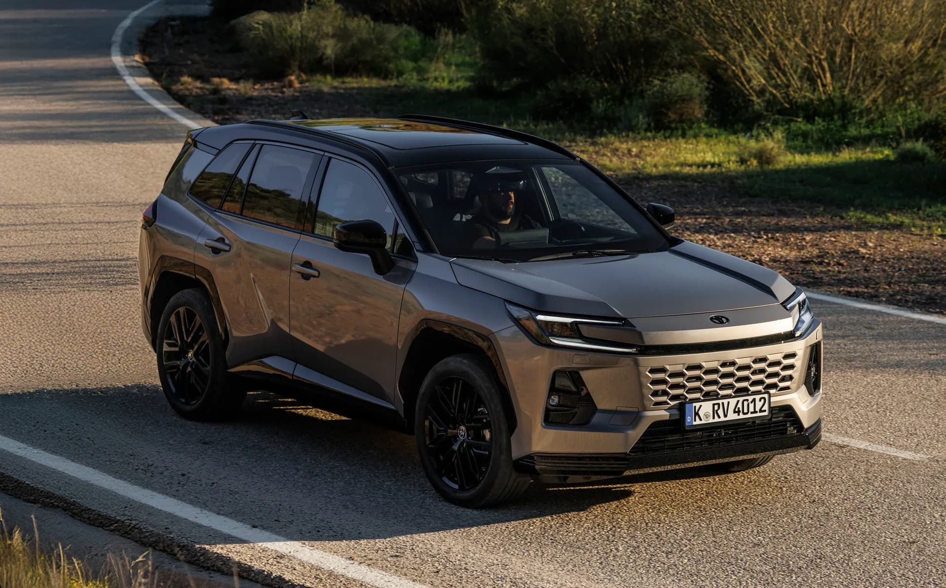 Toyota RAV4 Plug-in Hybrid (6. generation) 2026